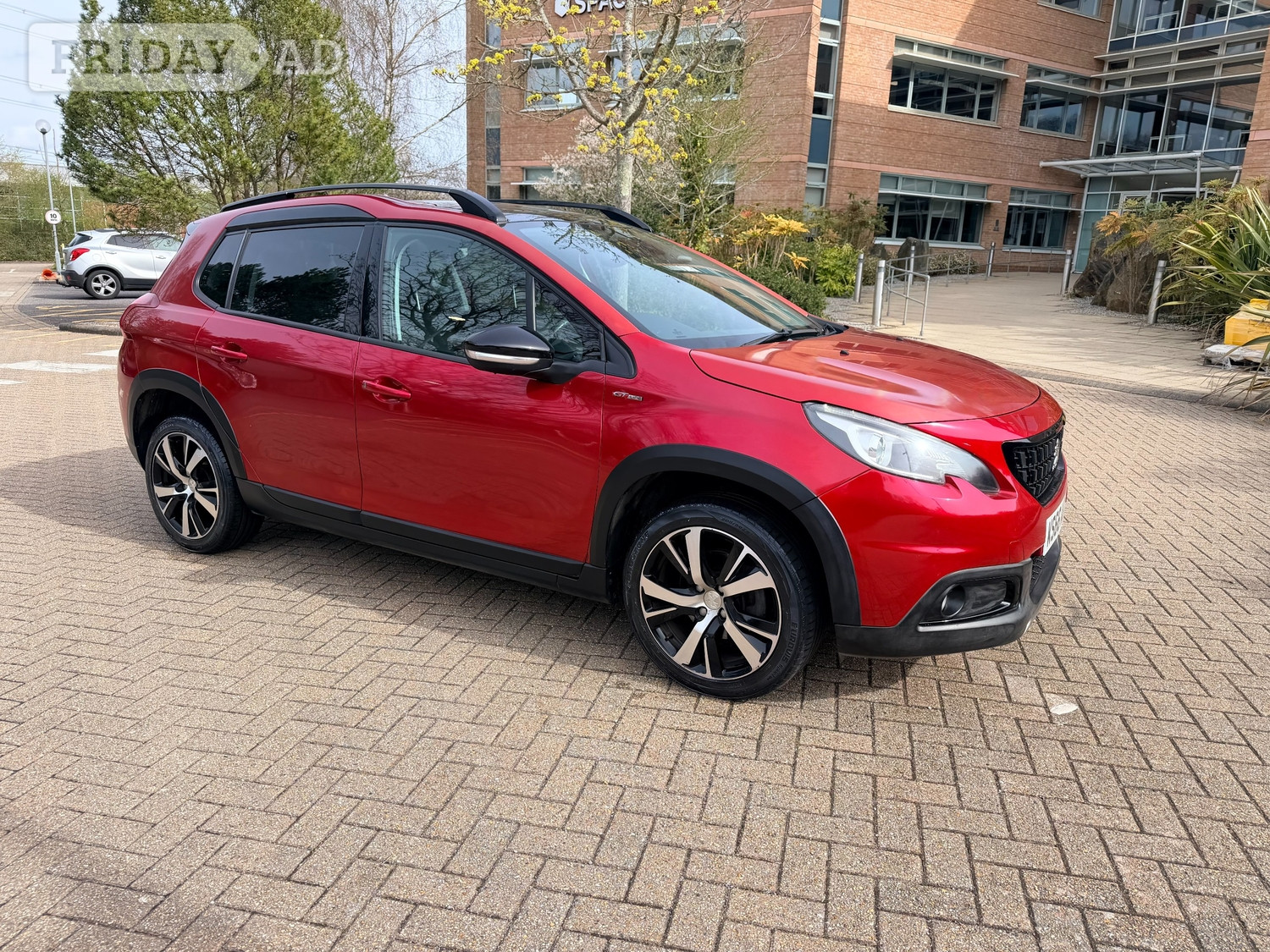 Peugeot 2008 2016 - Cars