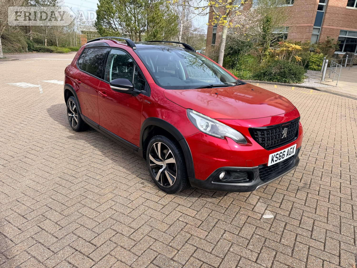 [ berth ]Peugeot 2008