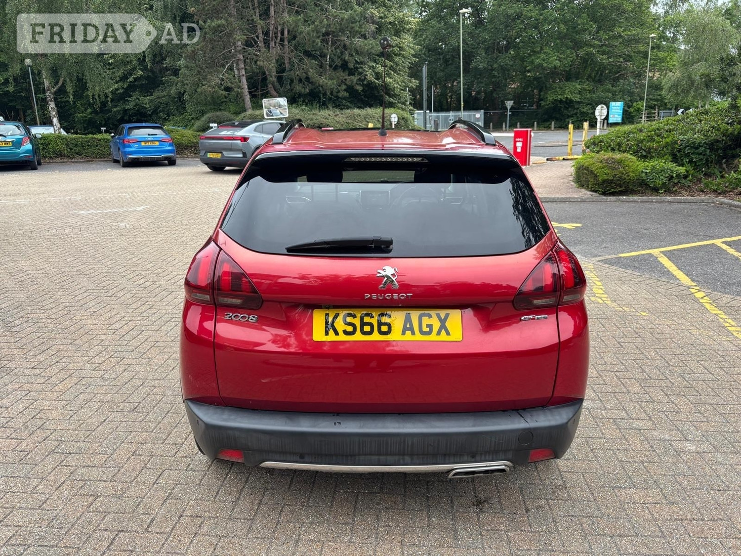 [ berth ]Peugeot 2008