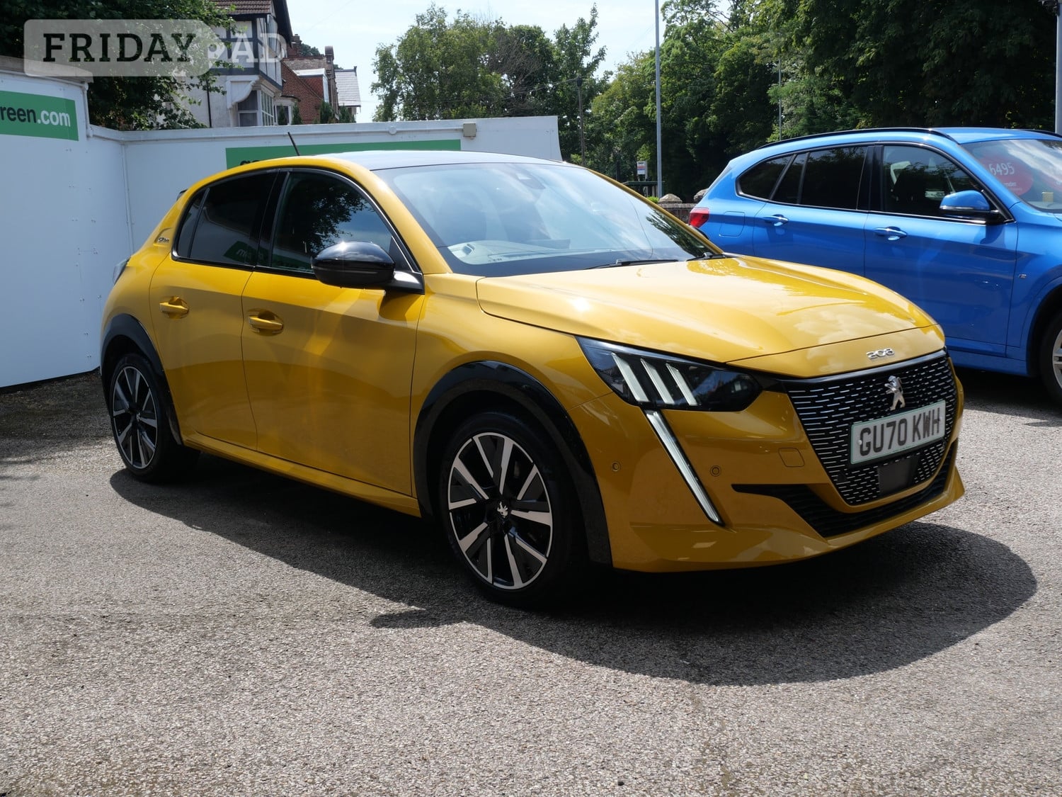 [ berth ]Peugeot 208