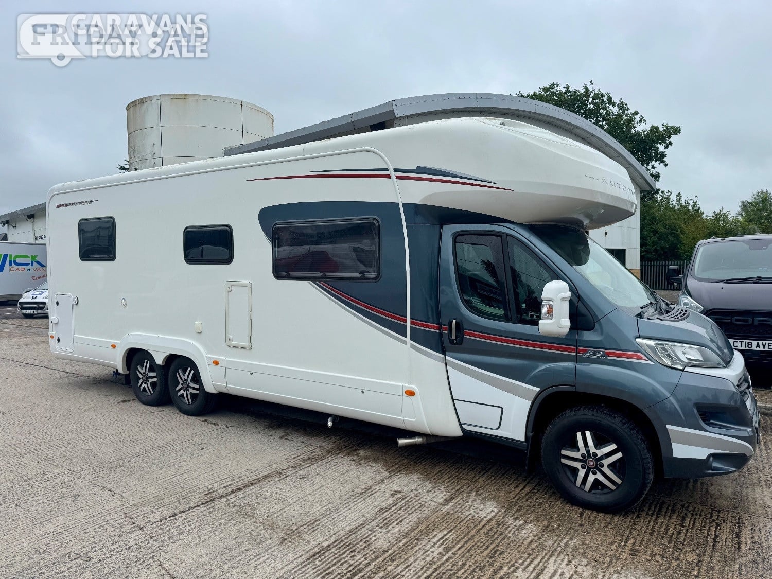 Auto-Trail Frontier Comanche Bridgend