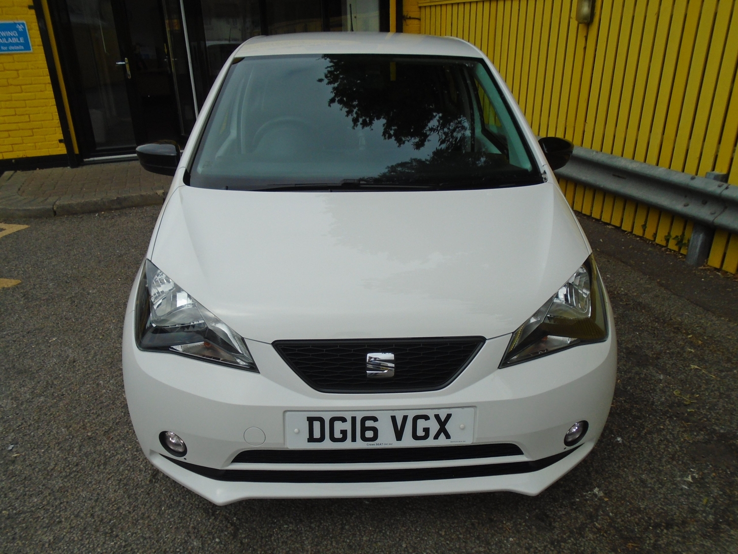 [ berth ]SEAT Mii