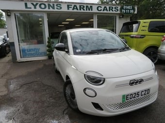 2025 FIAT 500E 42kWh RED Hatchback 3dr Electric Automatic (118 ps)