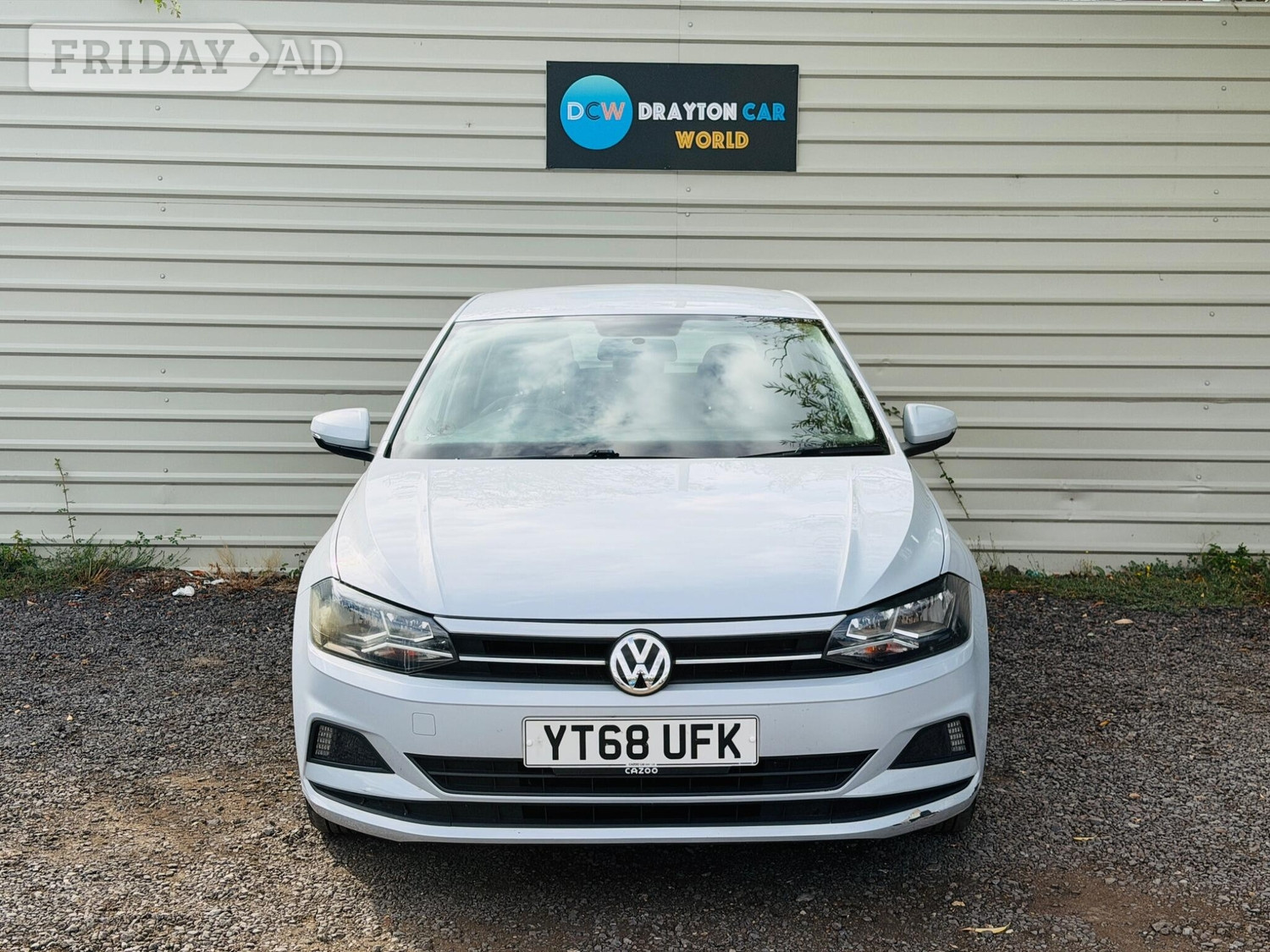 [ berth ]Volkswagen Polo
