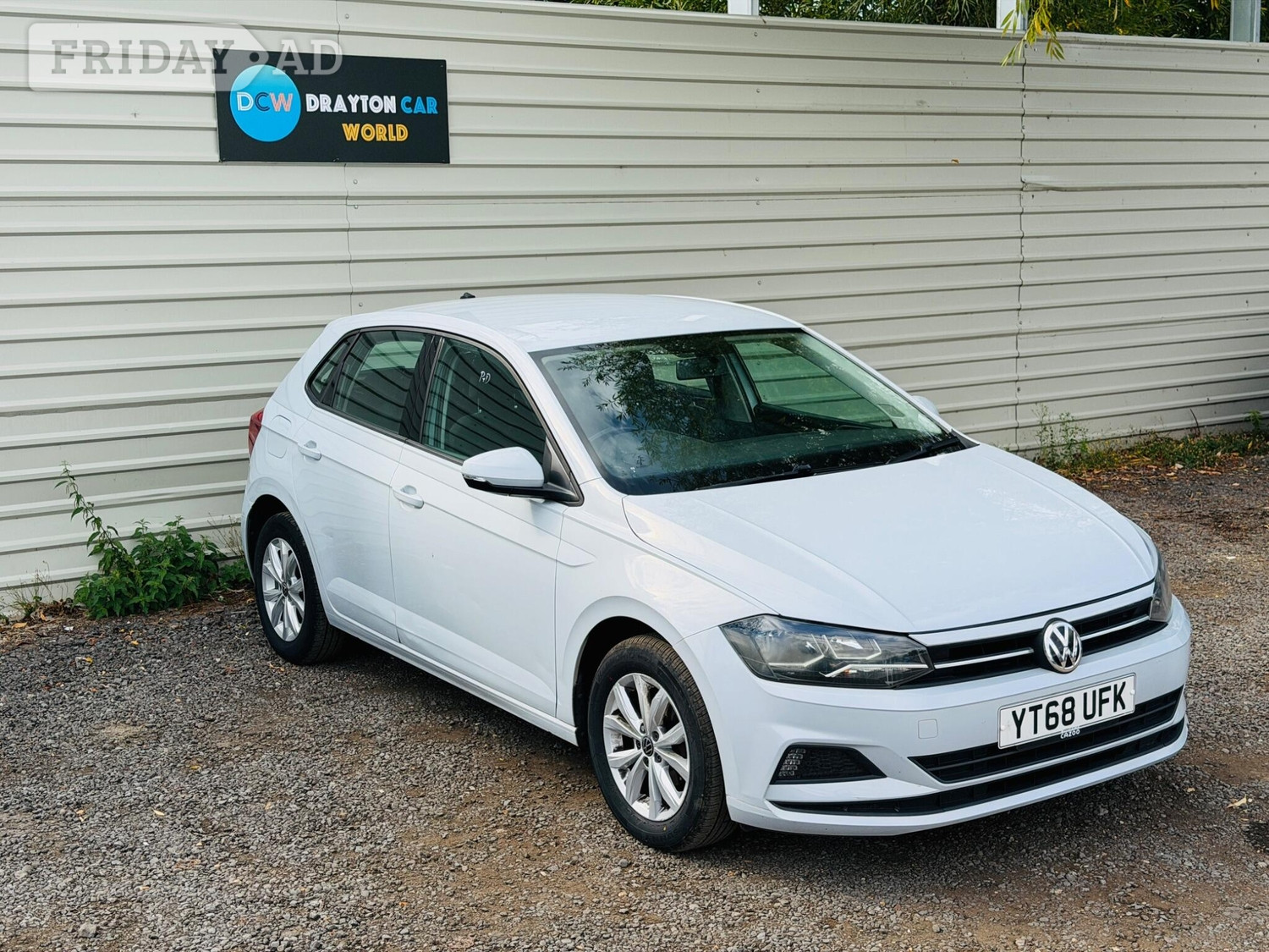 Volkswagen Polo 2018 - Cars