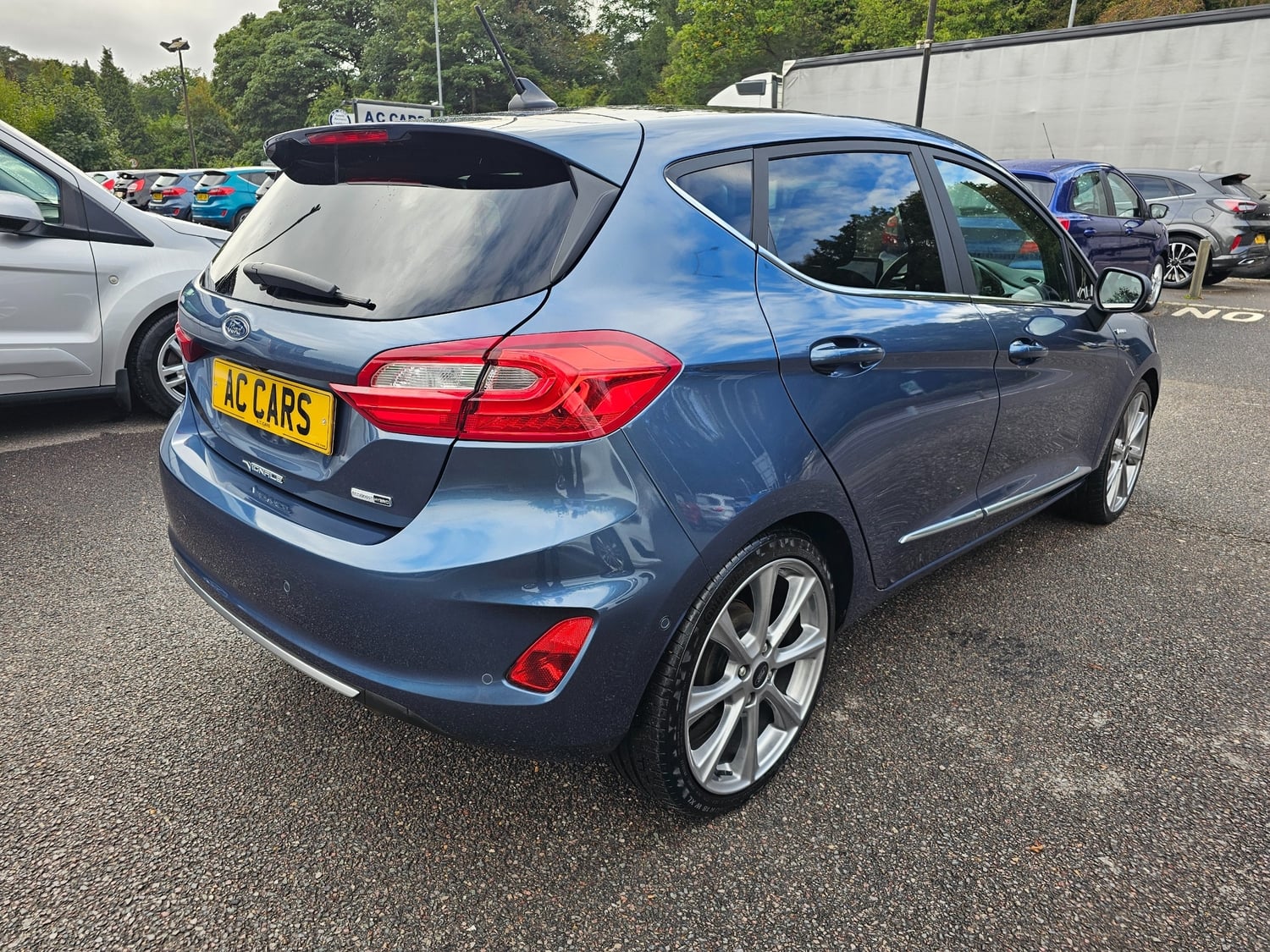 [ berth ]Ford Fiesta
