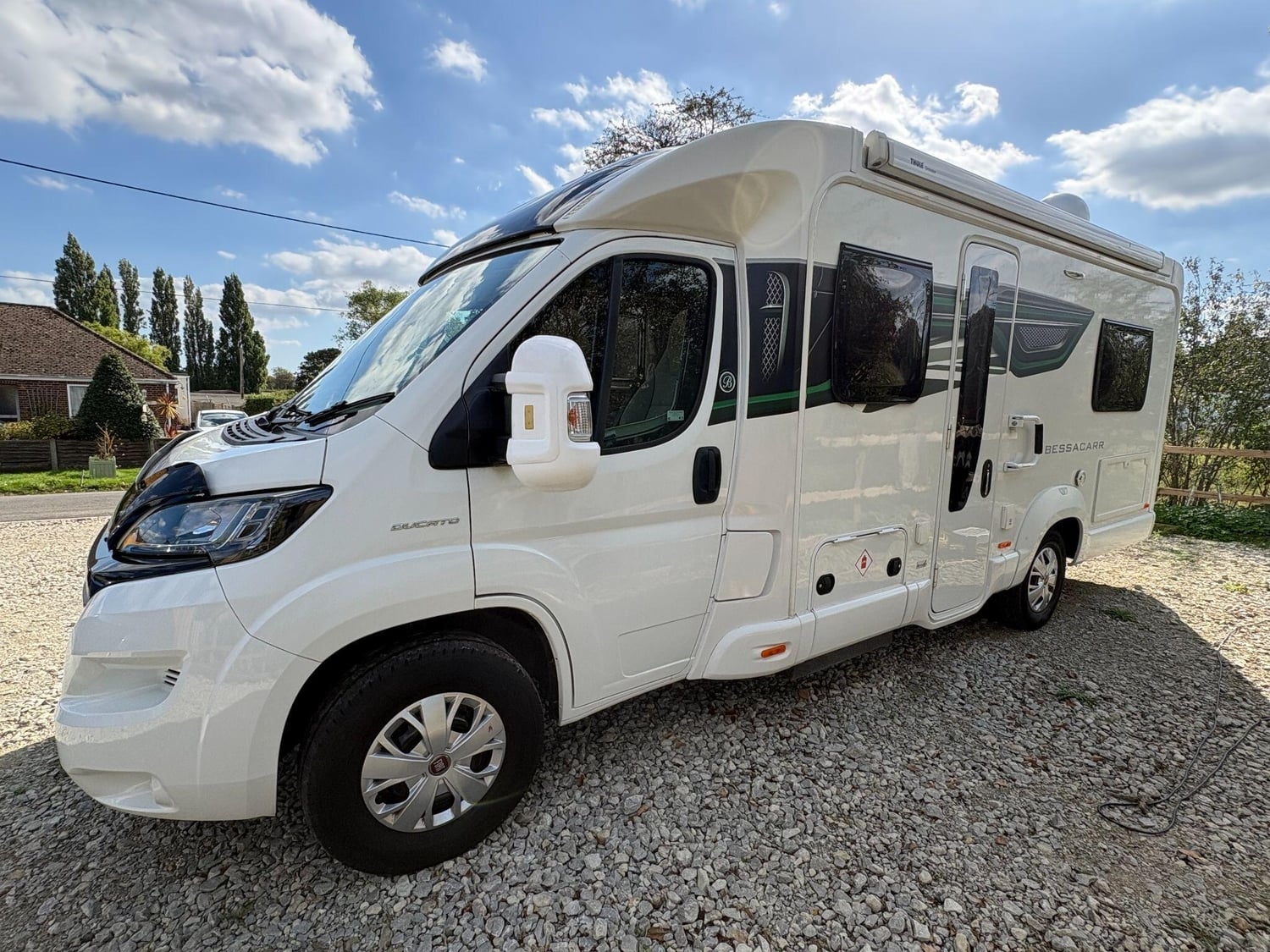 Bessacarr E454 Shoeburyness
