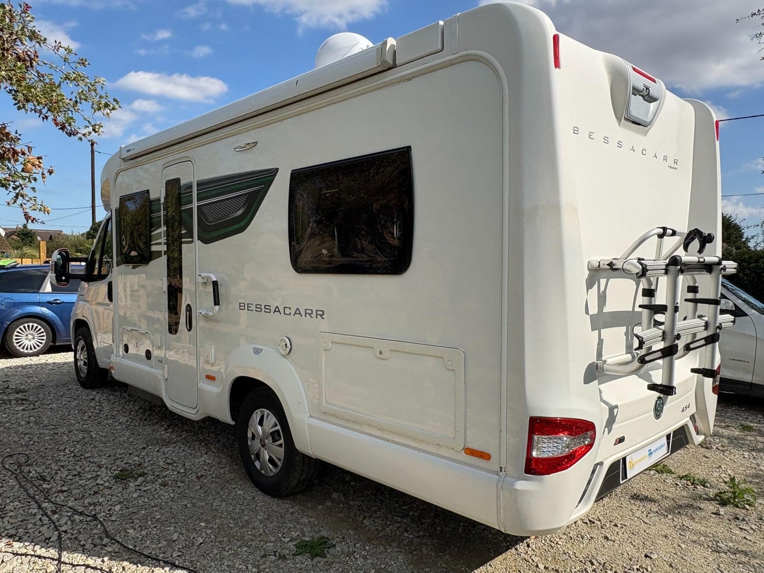 [4 berth ]Bessacarr E454