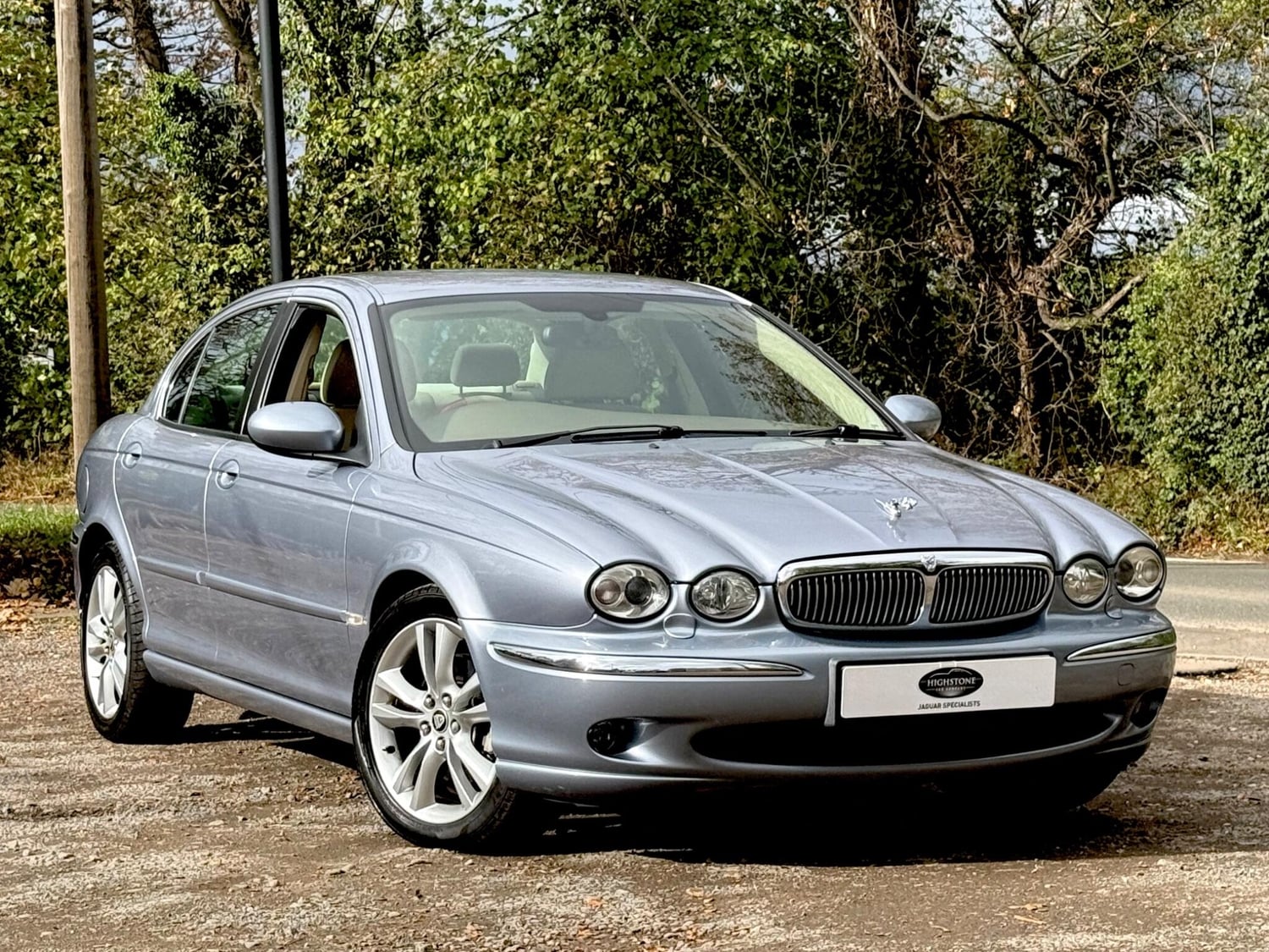 Jaguar X-type 2006 in Enfield