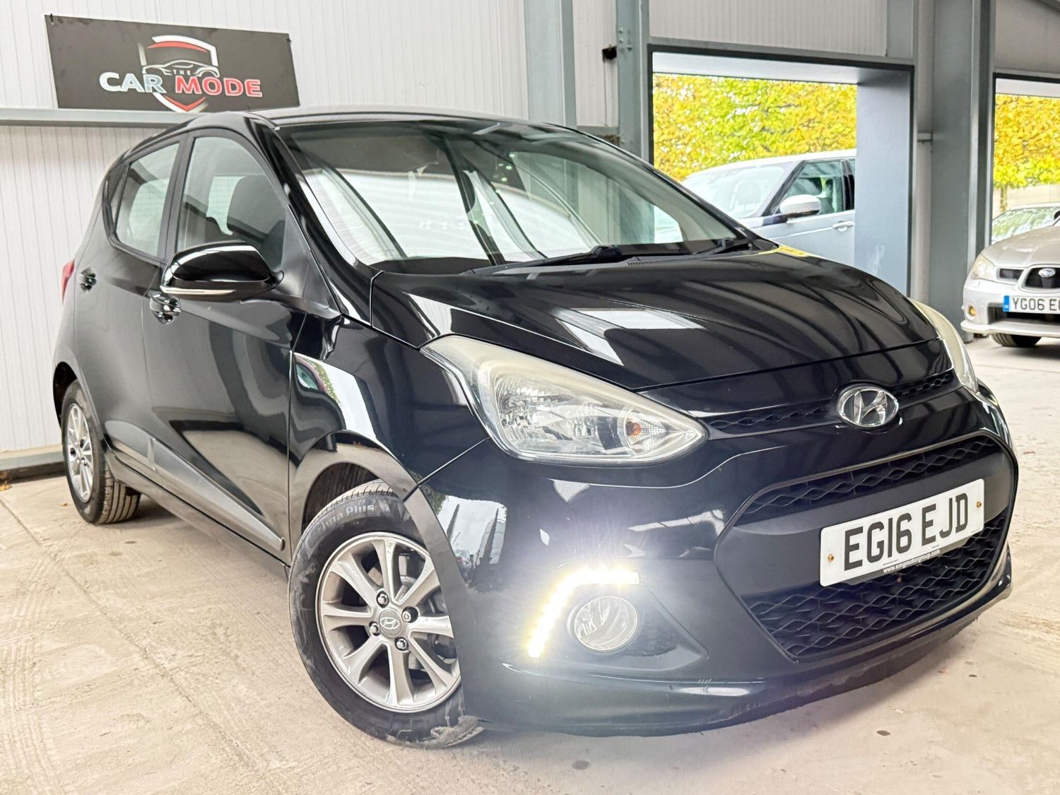 Hyundai i10 2016 - Cars in Hillingdon