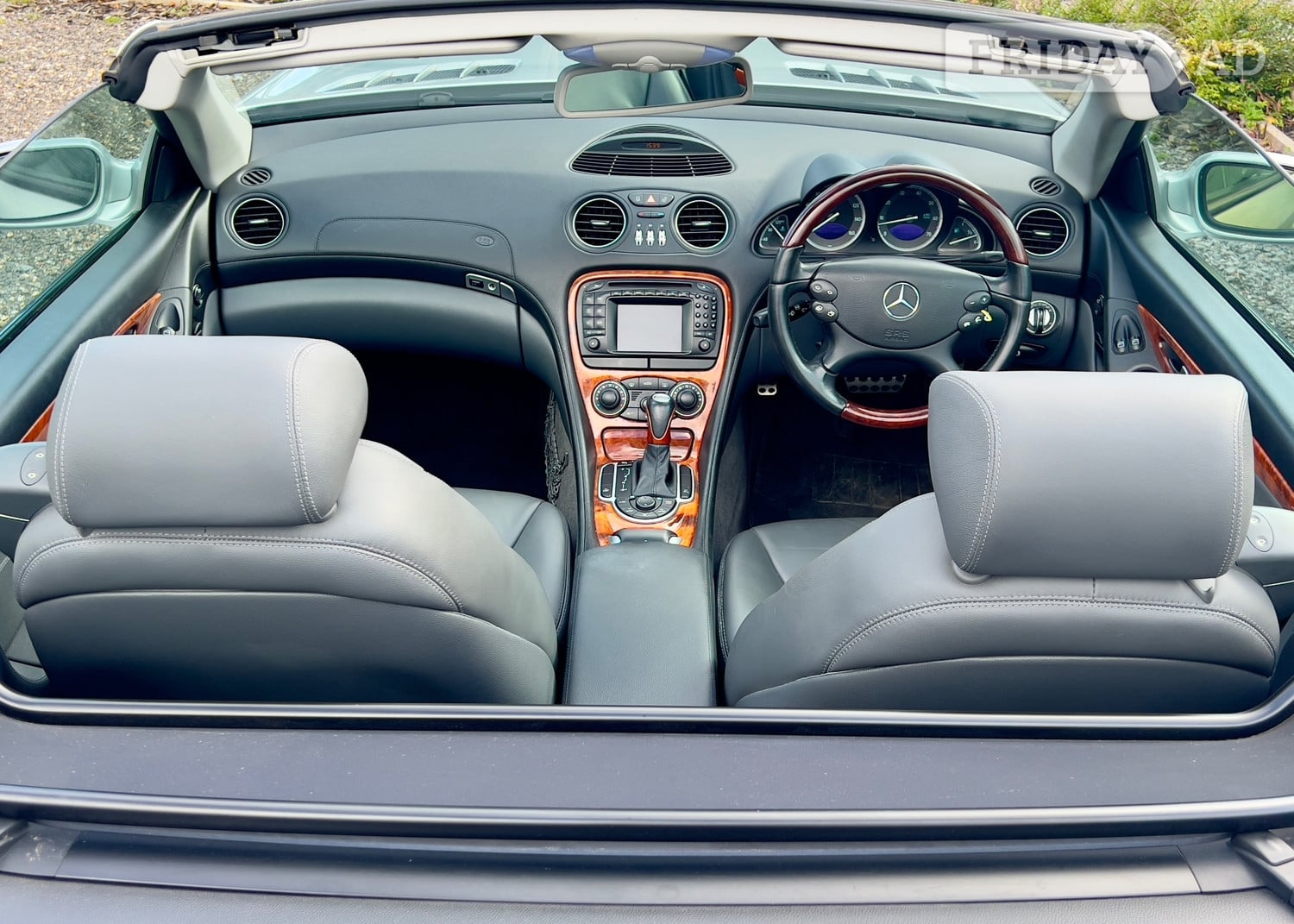 Mercedes-Benz SL Reigate