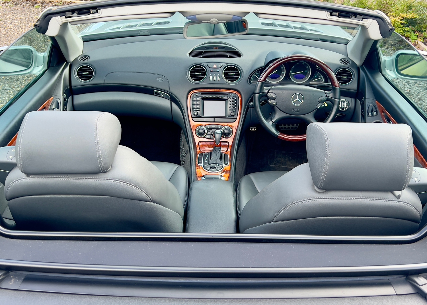 Mercedes-Benz SL Reigate