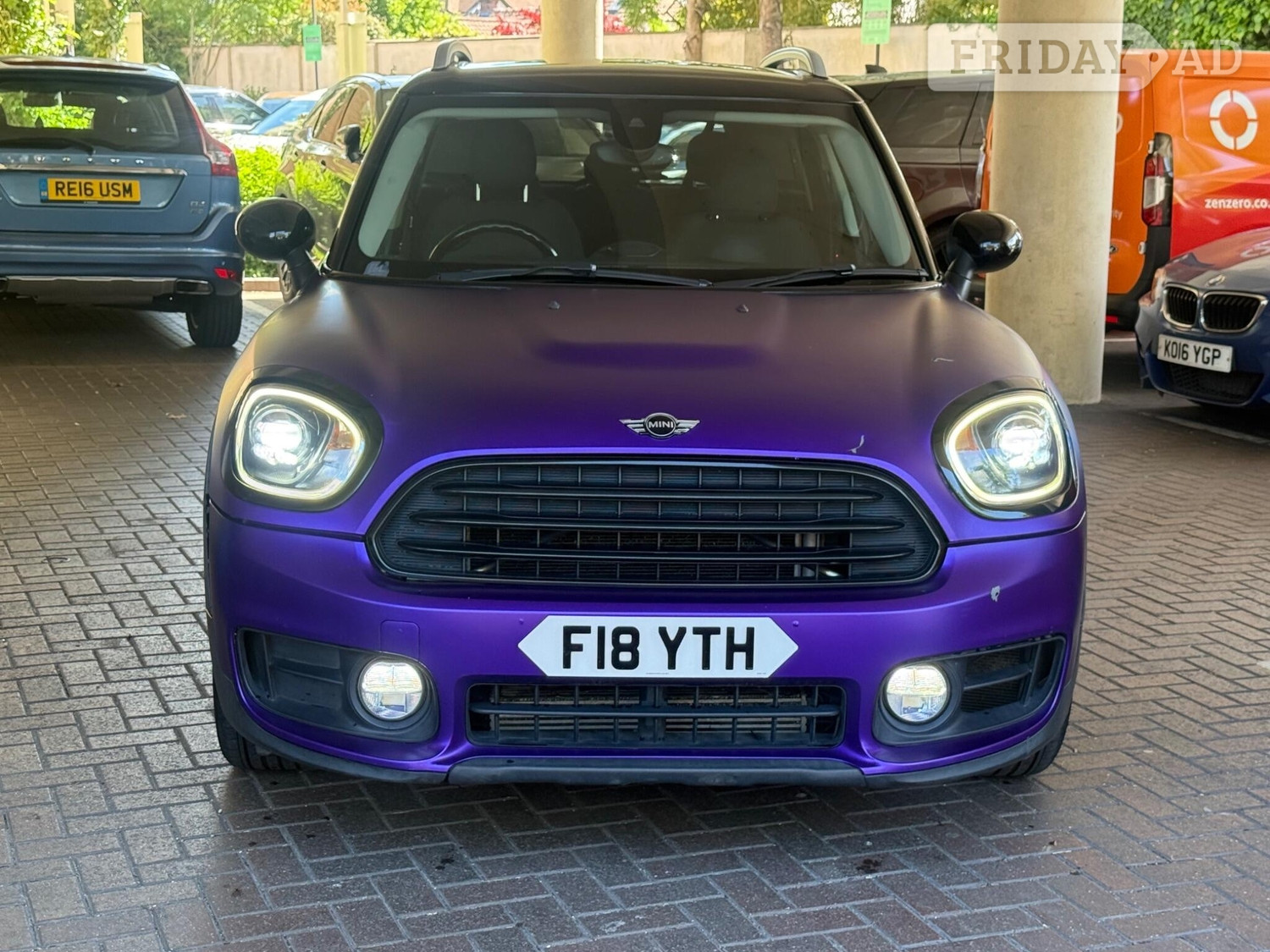 Mini Countryman Staines