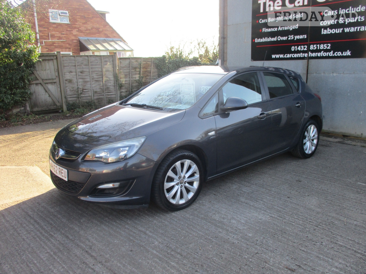 Vauxhall Astra 2012 in Ledbury