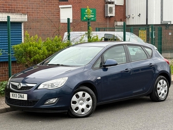 Vauxhall Astra 2011