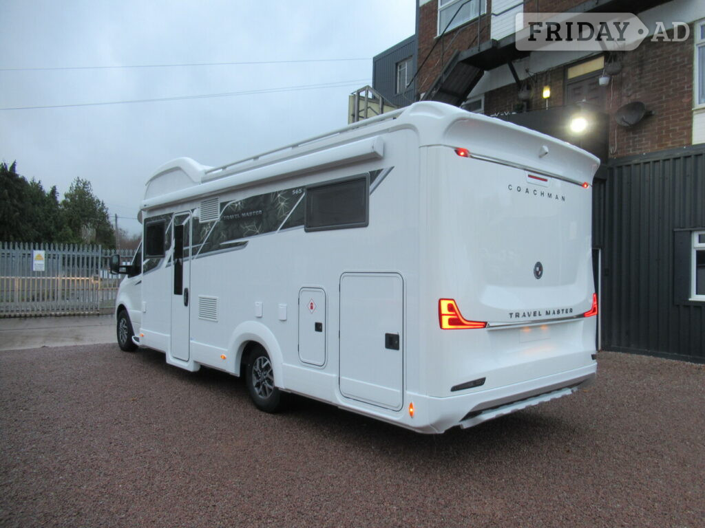 [4 berth ]Coachman Travel Master 565