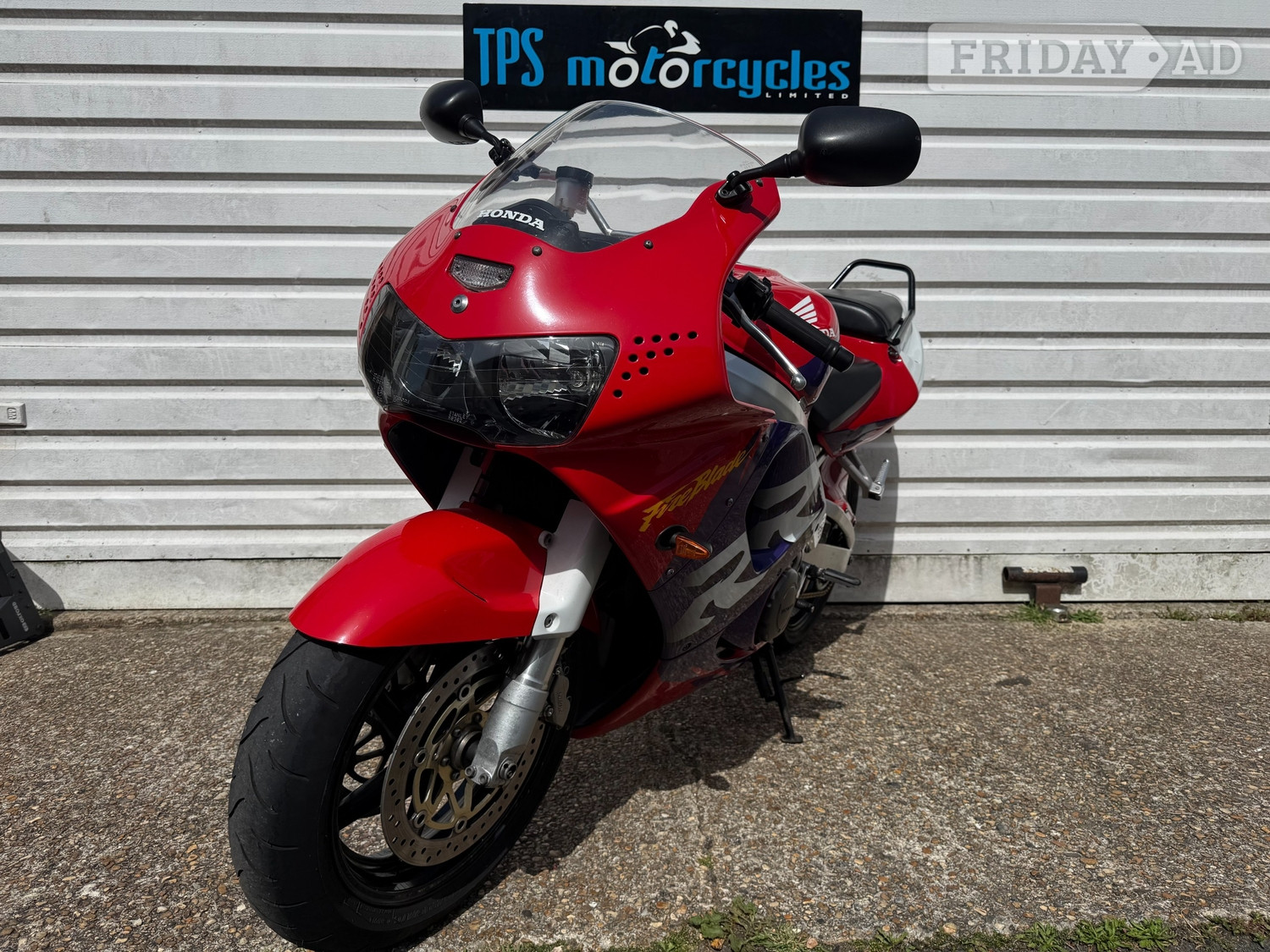 [ berth ]Honda CBR