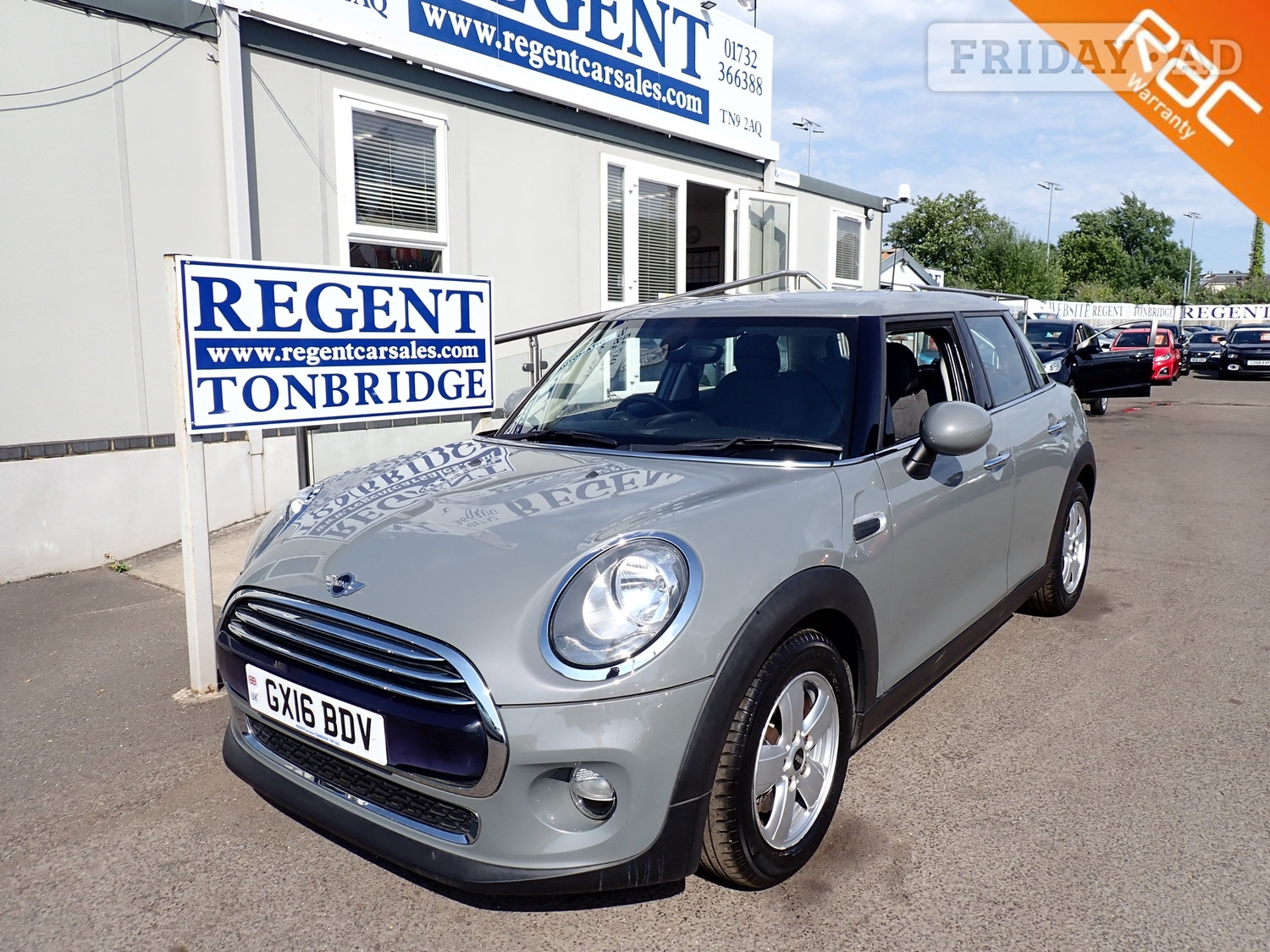 Mini Hatch 2016 in Tonbridge