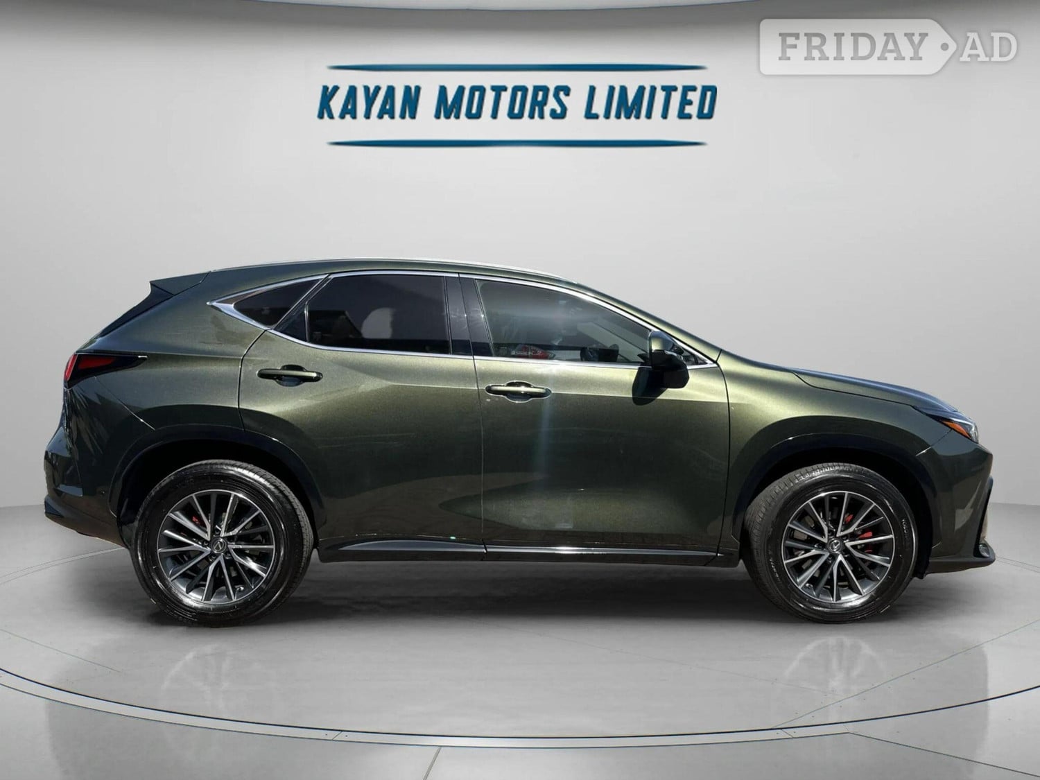 Lexus NX 2022 - Cars in Kensington