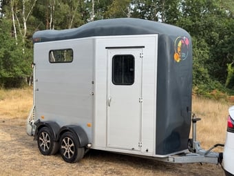 Cheval Liberte Touring Country  Horse Trailer