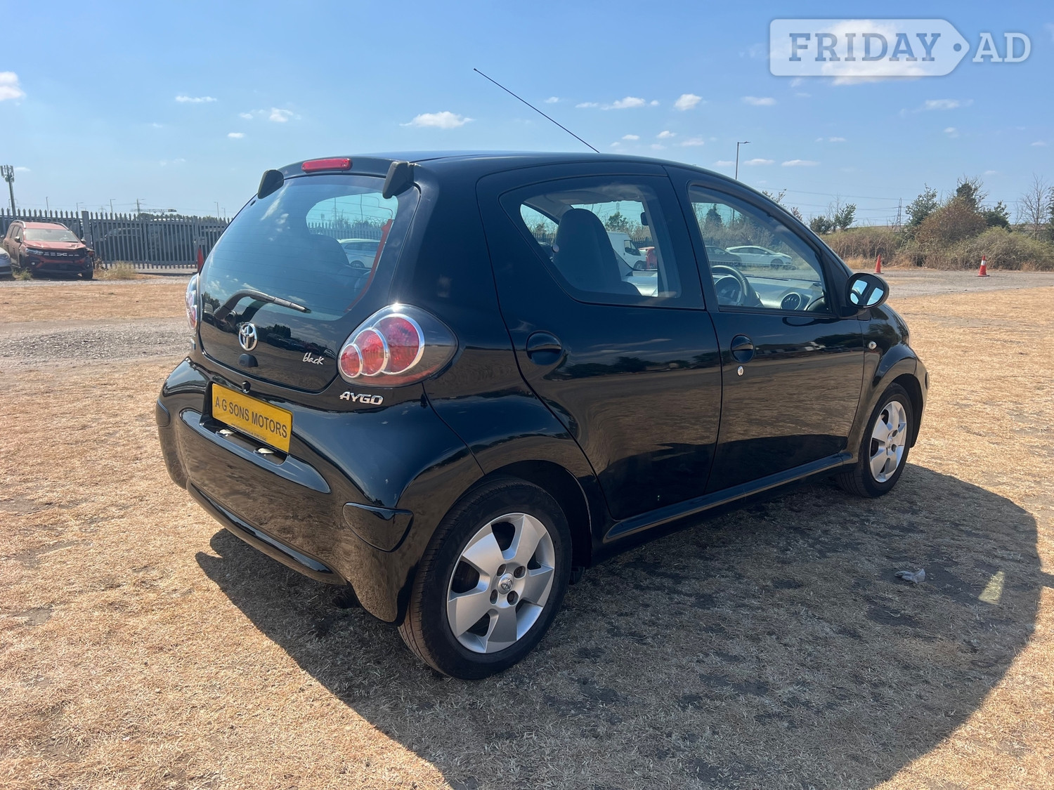 Toyota Aygo 2010 - Cars in Havering