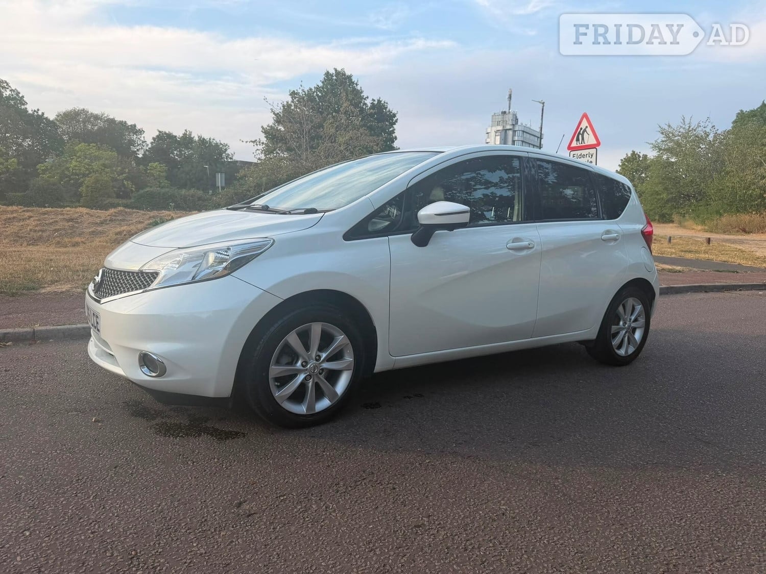 Nissan Note 2016 - Cars