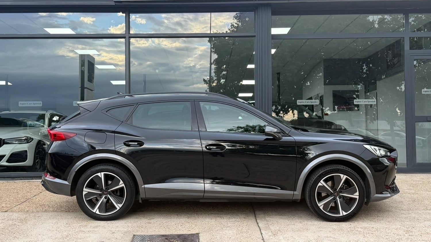 [ berth ]CUPRA Formentor