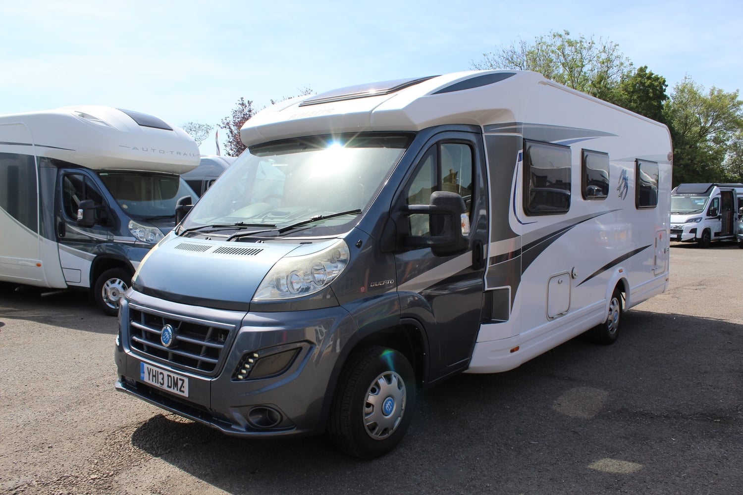 [ berth ]Knaus Sky TI 700