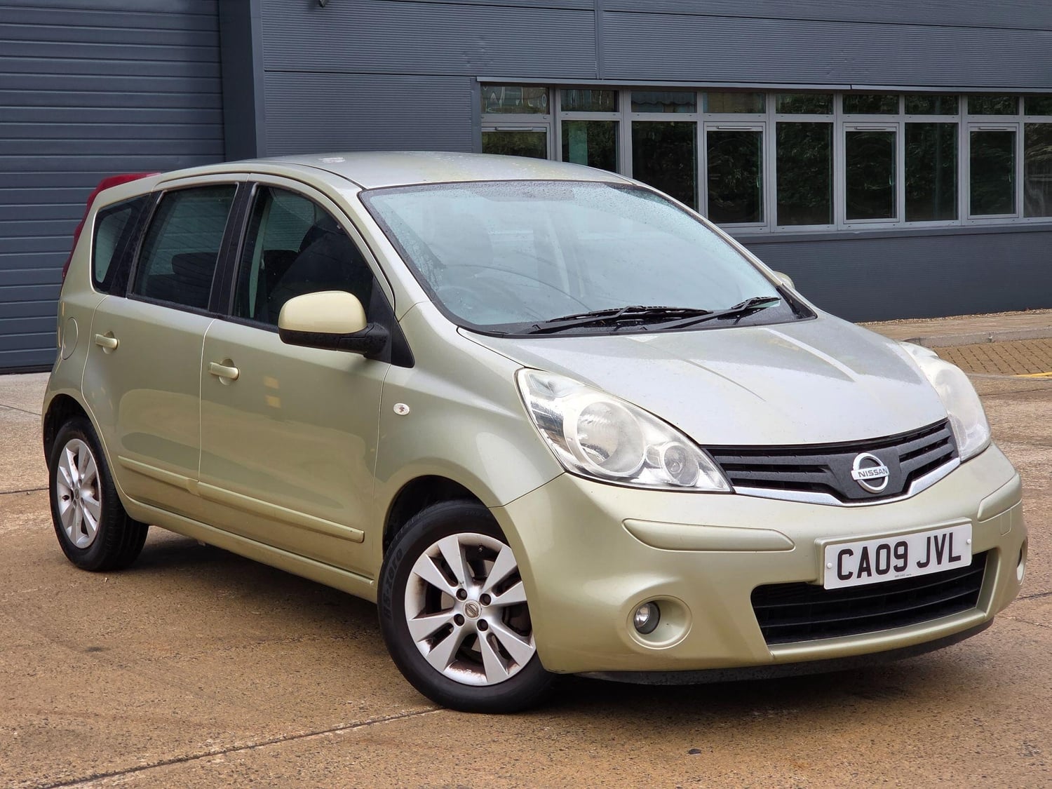 Nissan Note 2009 - Cars