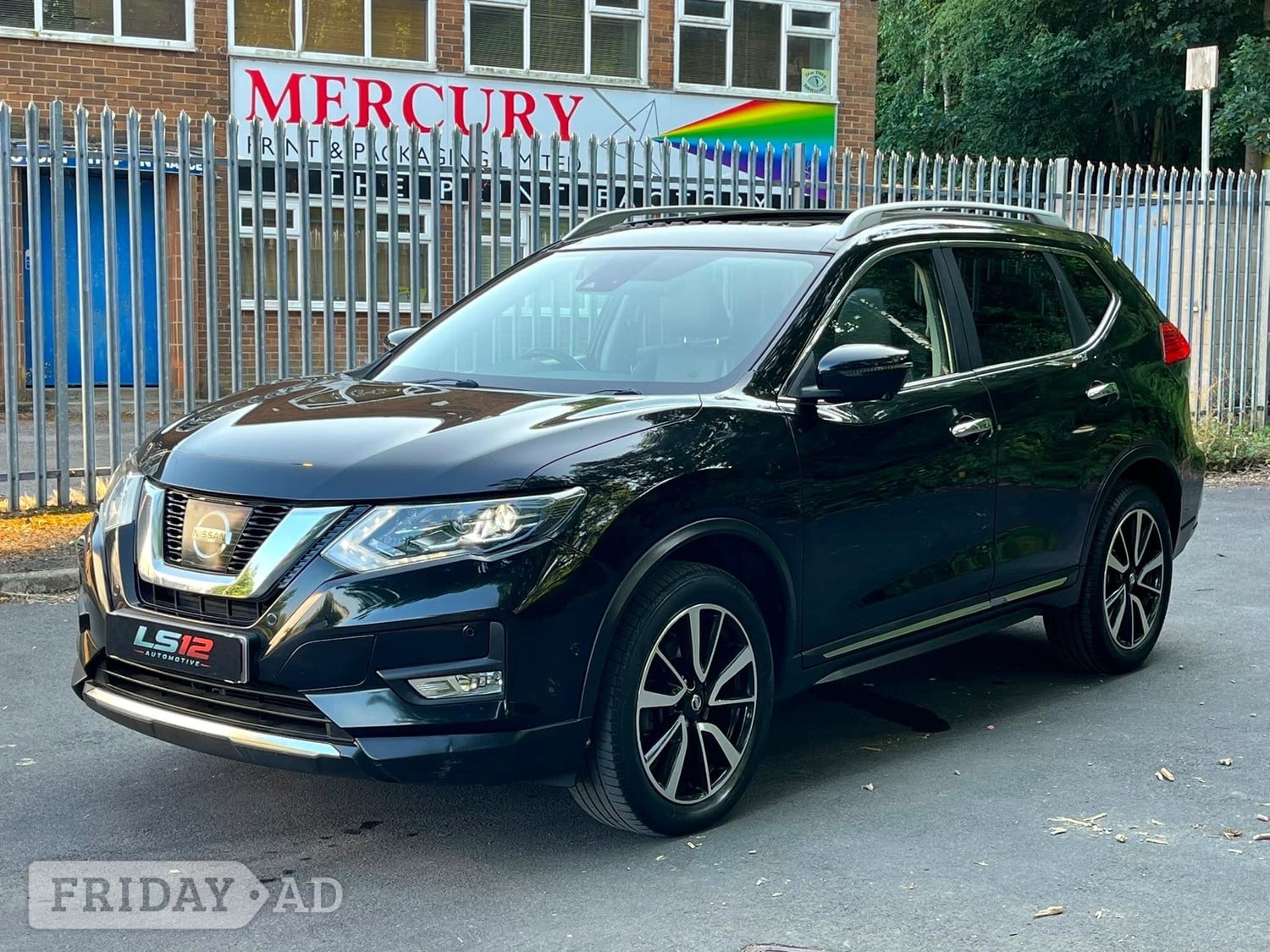 [ berth ]Nissan X-Trail