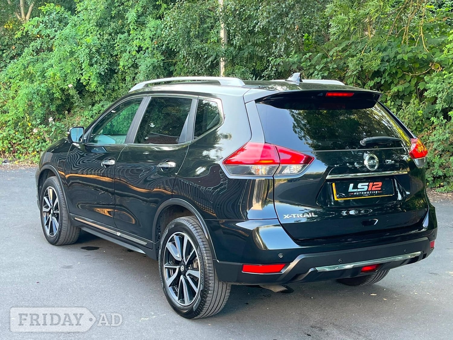 Nissan X-Trail 2017 - Cars in Leeds
