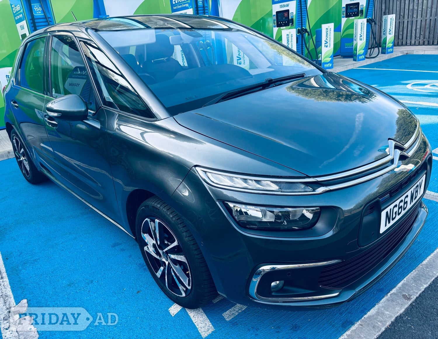 Citroen C4 Picasso 2017 in Manchester