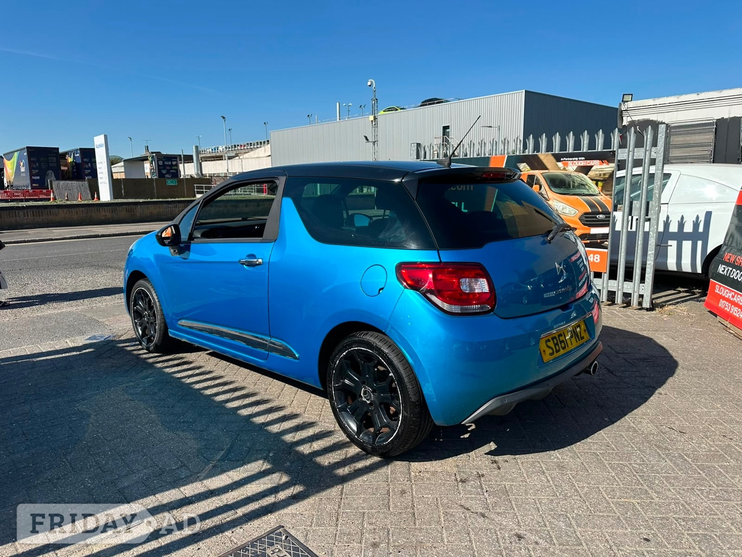 [ berth ]Citroen DS3