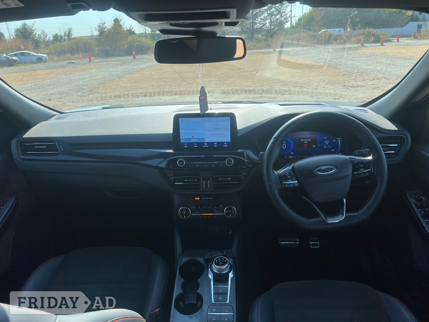 Ford Kuga 2024 - Cars
