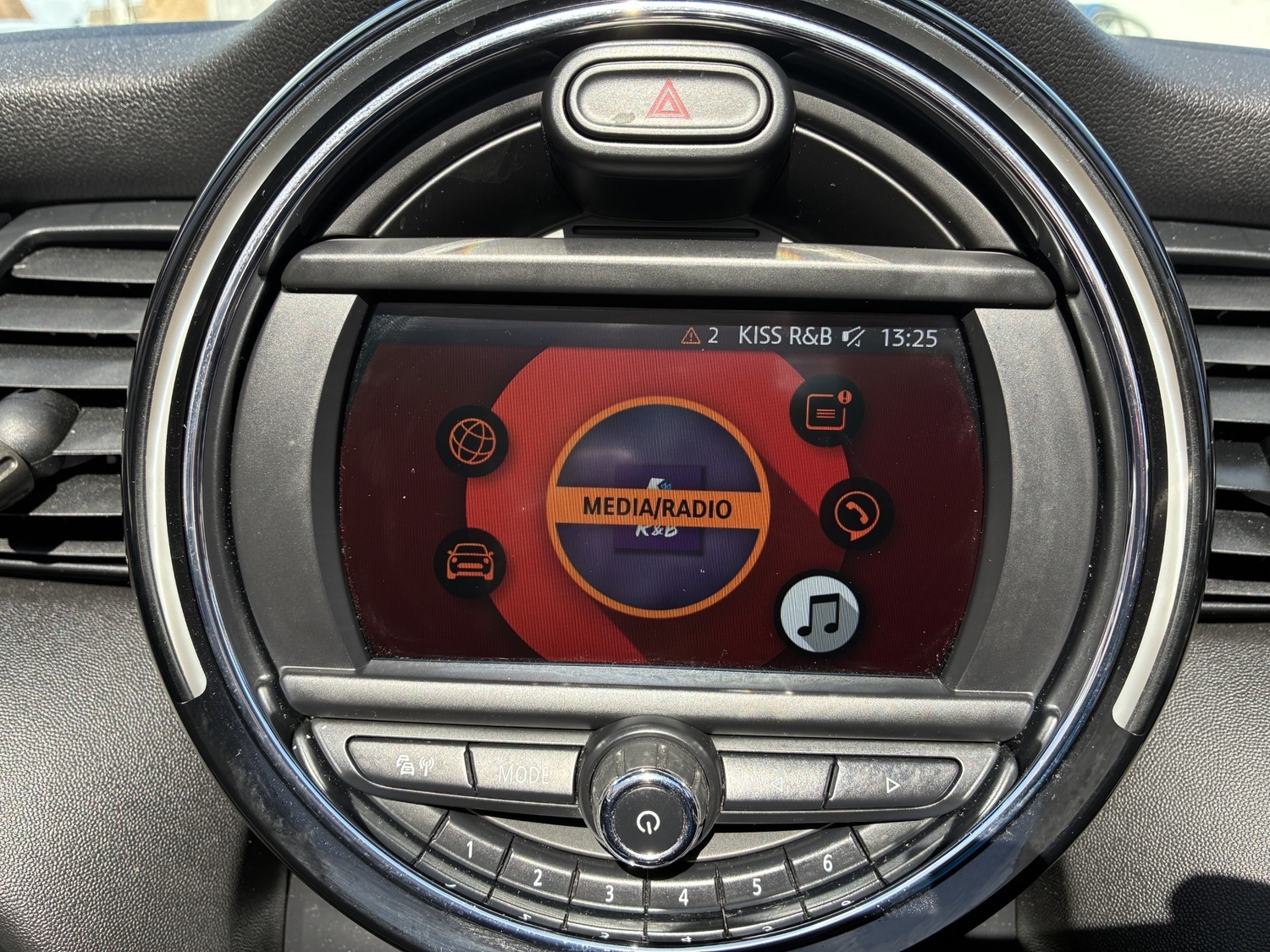 Mini Convertible 2018 - Cars in Pevensey