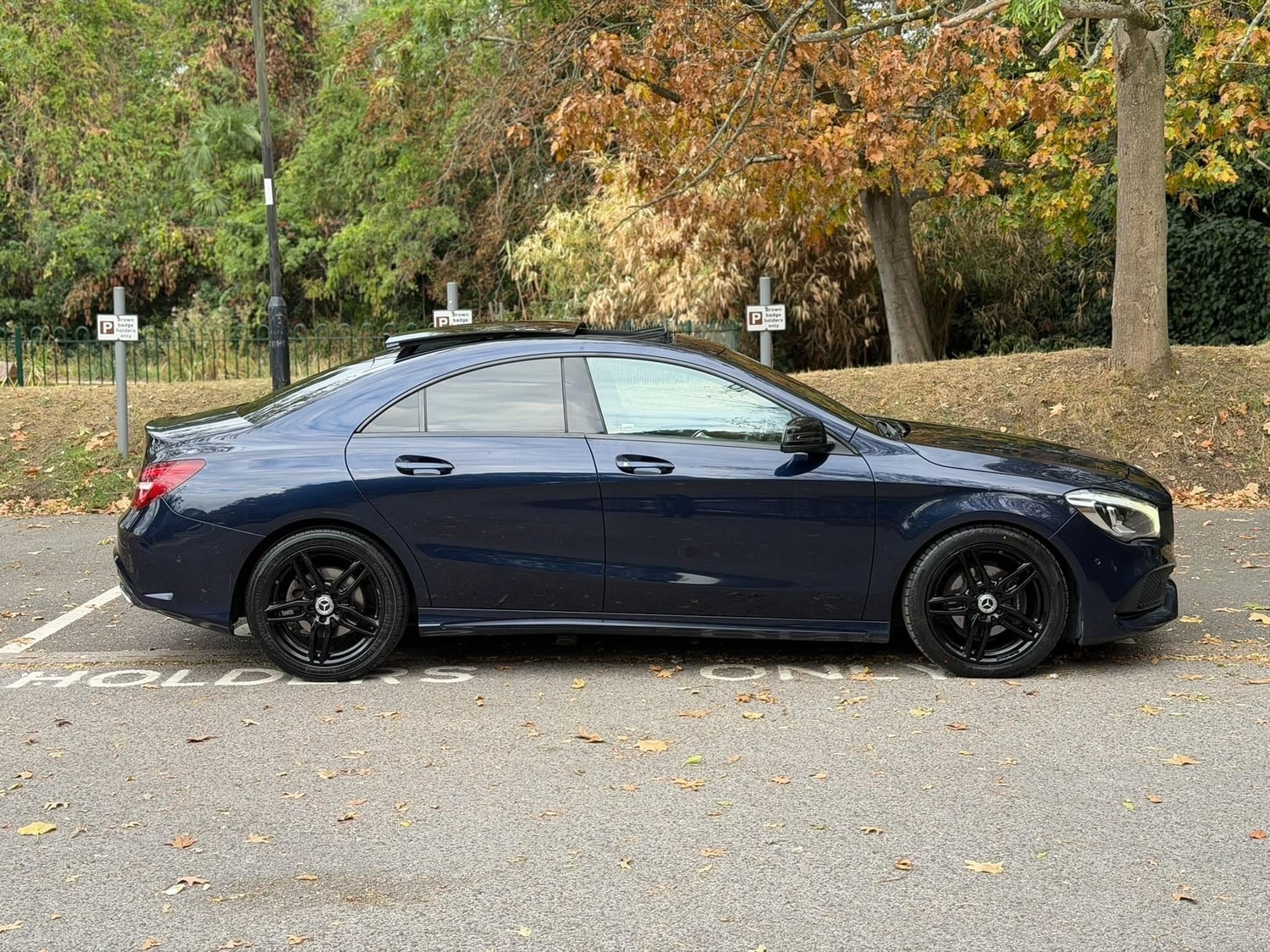 [ berth ]Mercedes-Benz CLA Class