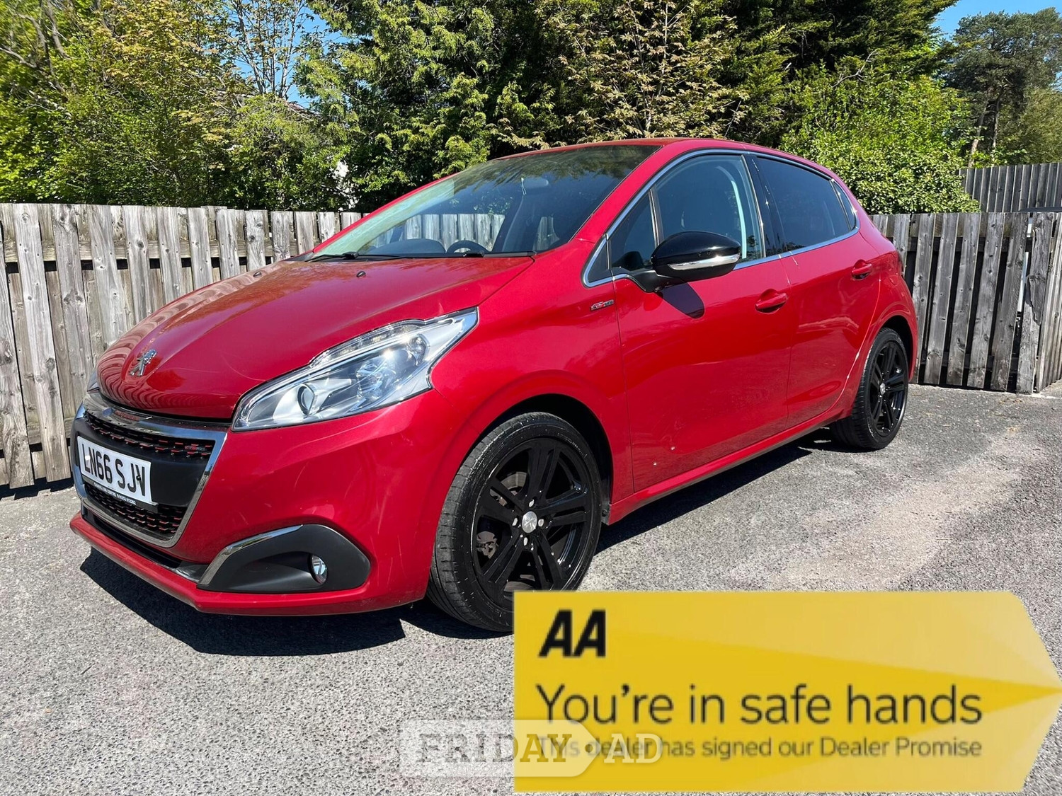 Peugeot 208 2016 in Fleet