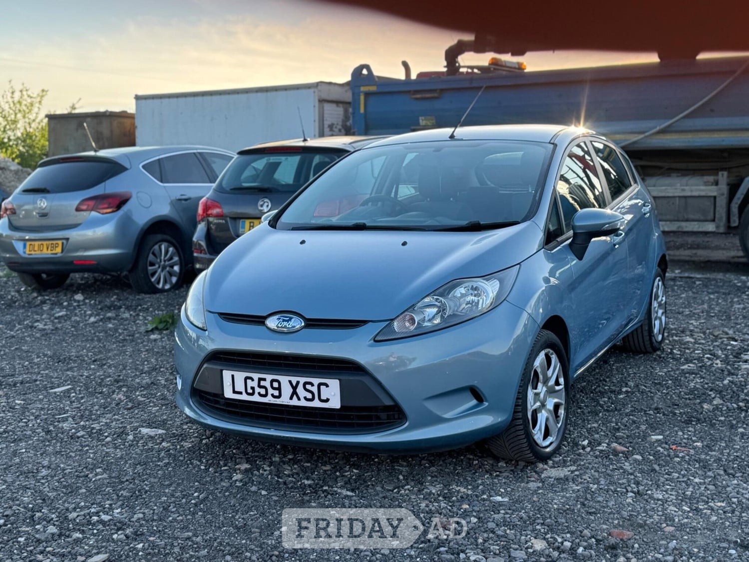 [ berth ]Ford Fiesta