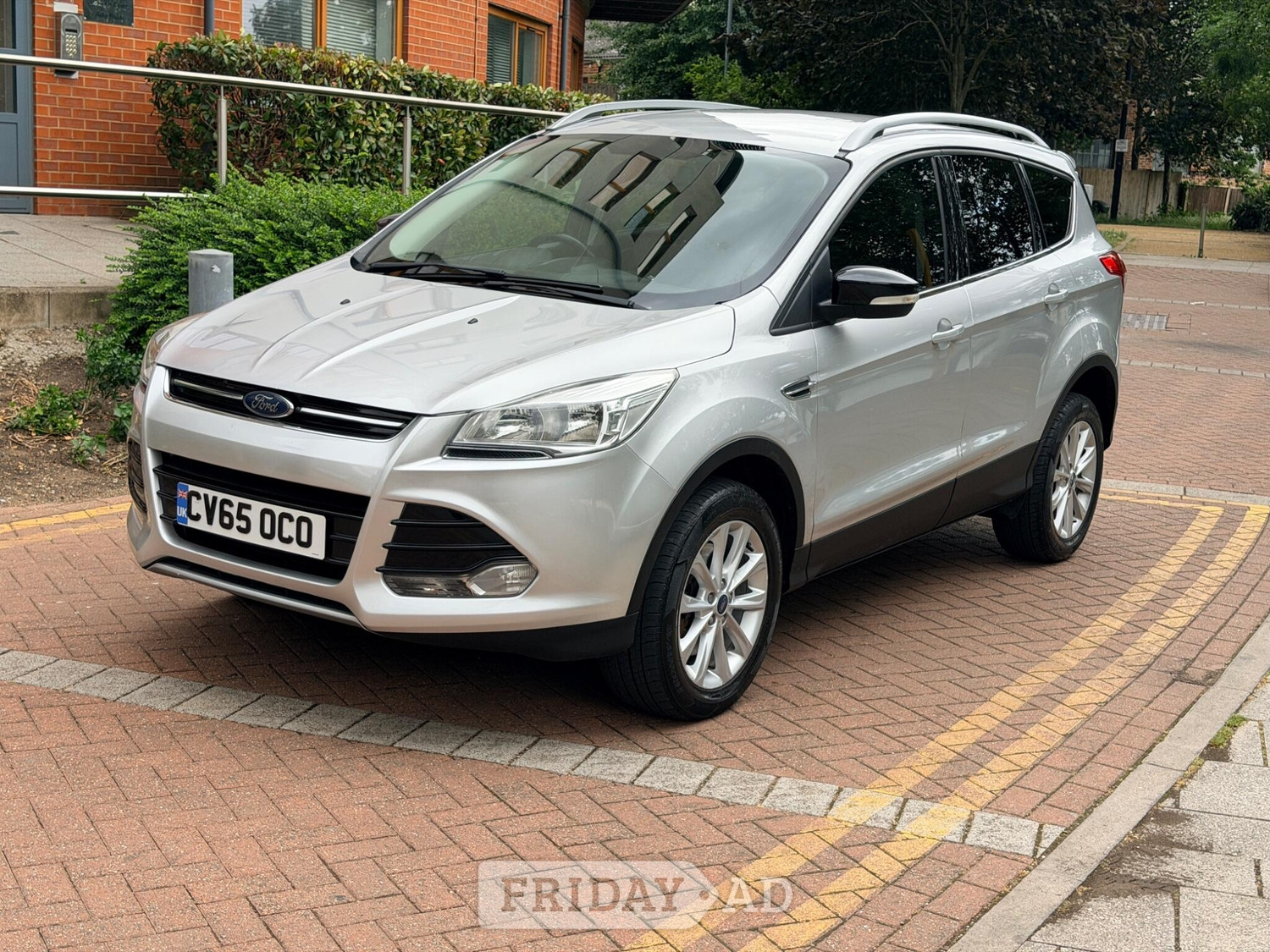 Ford Kuga 2015 in Wembley
