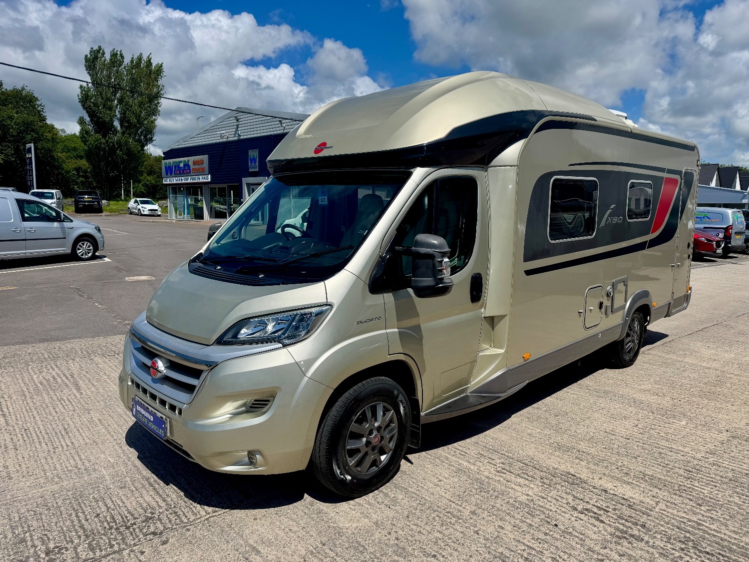 [ berth ]Burstner Ixeo 680 G
