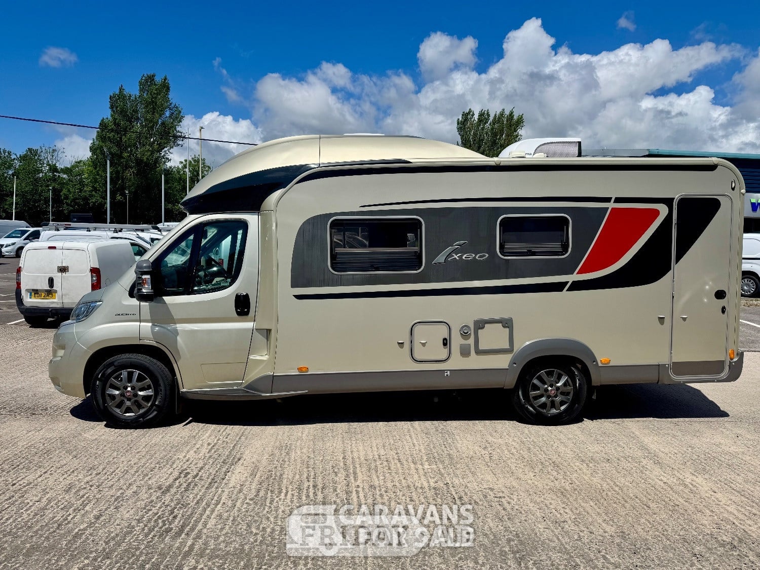 Burstner Ixeo 680 G 2016 for sale - Motorhomes & Caravans in Bridgend