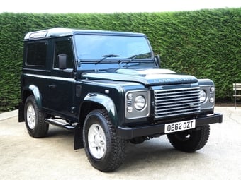 Land Rover Defender 90 2013