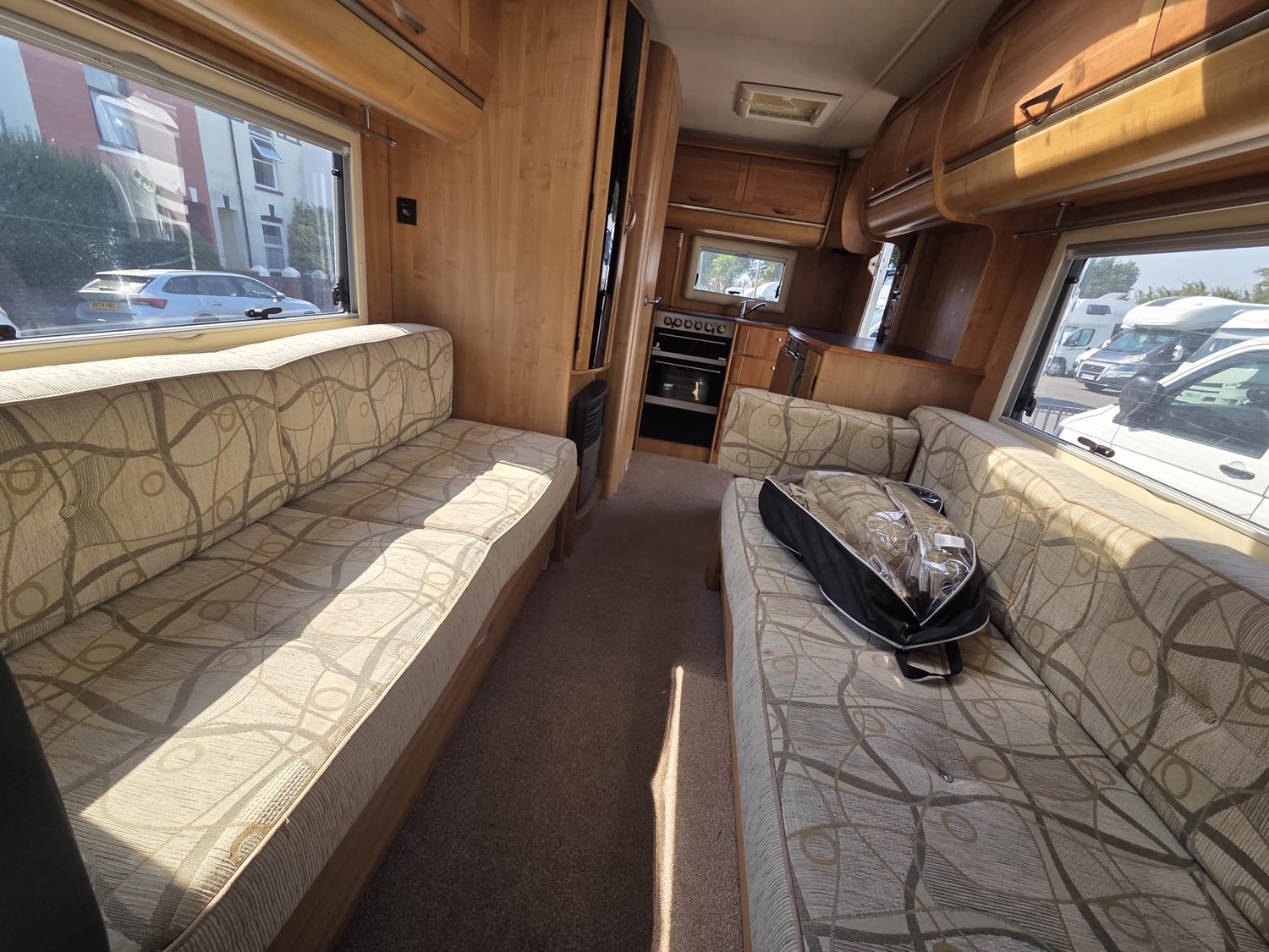 Auto-Trail Tracker 2008 - Motorhomes & Caravans in Gosport