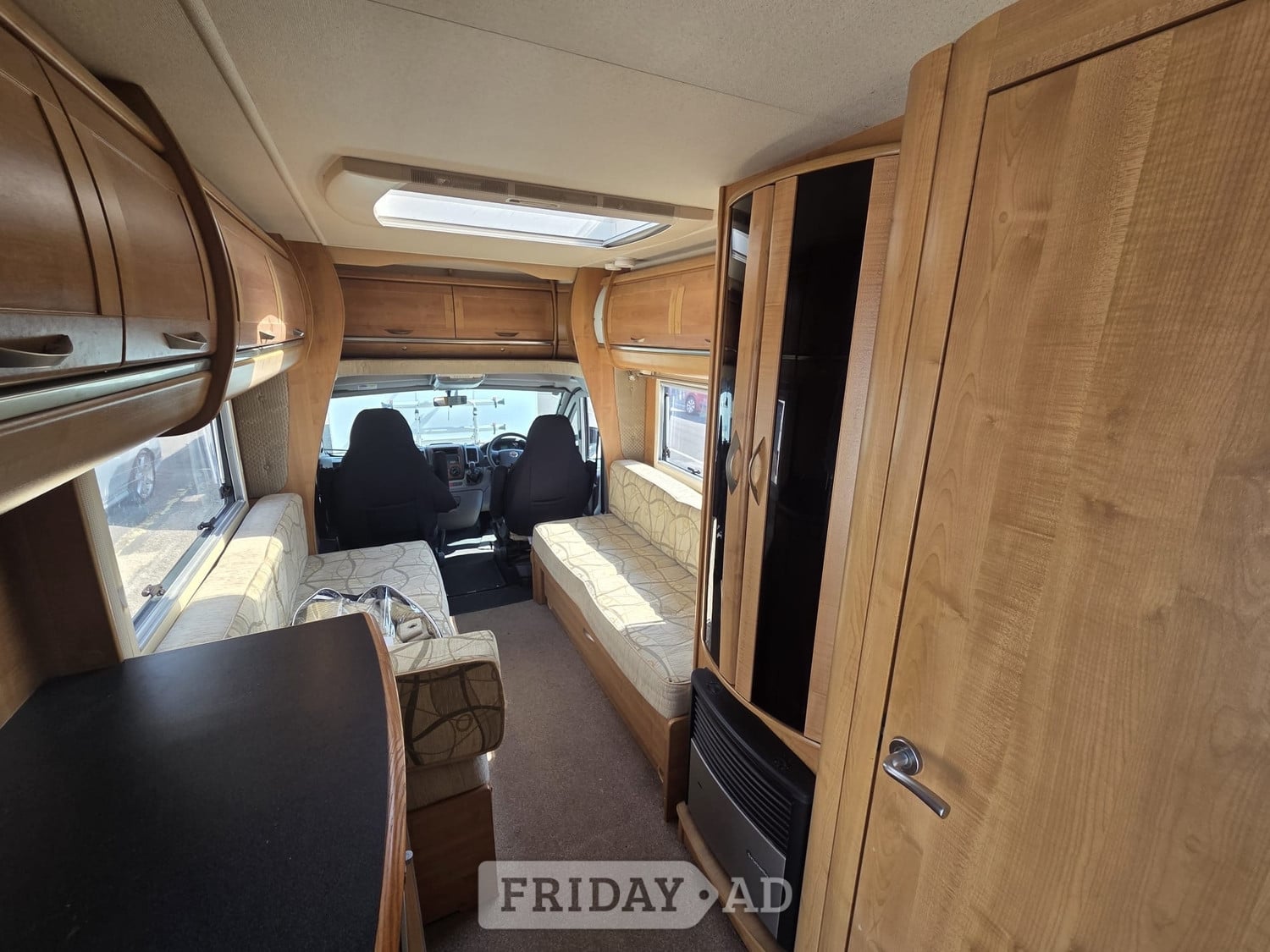 Auto-Trail Tracker 2008 - Motorhomes & Caravans