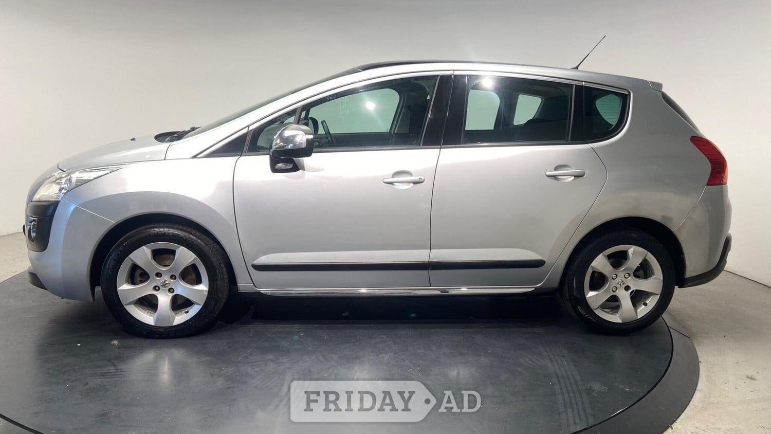 Peugeot 3008 2011 - Cars in Cullompton