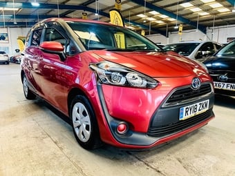 Toyota Sienta 2018