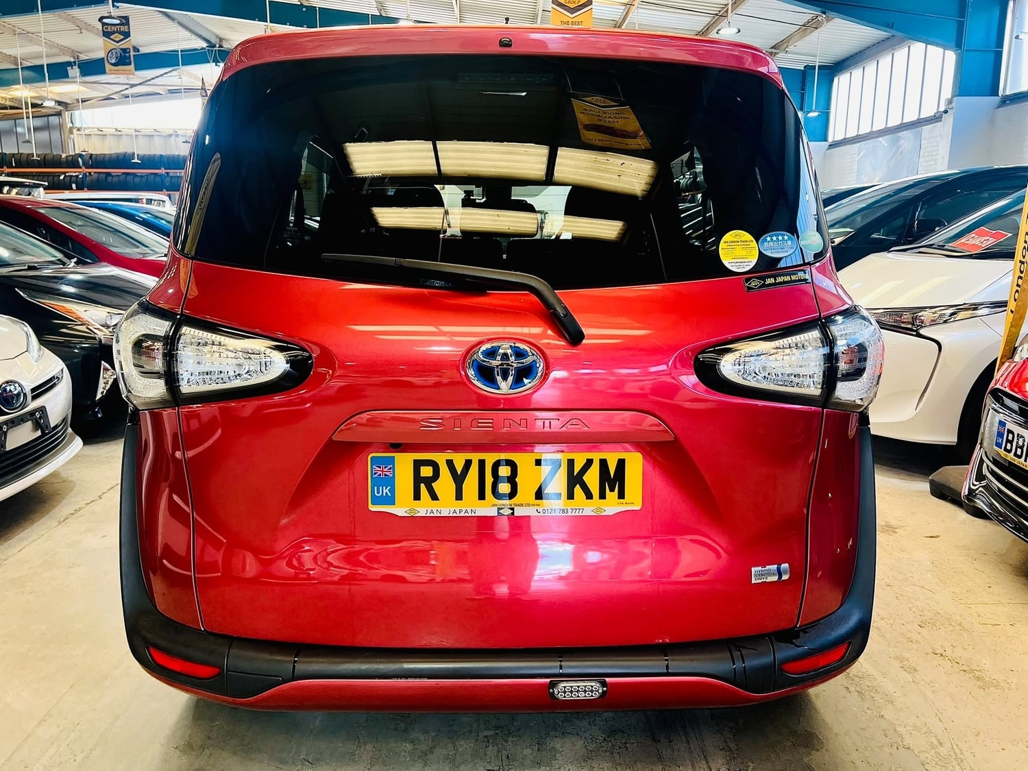 [ berth ]Toyota Sienta