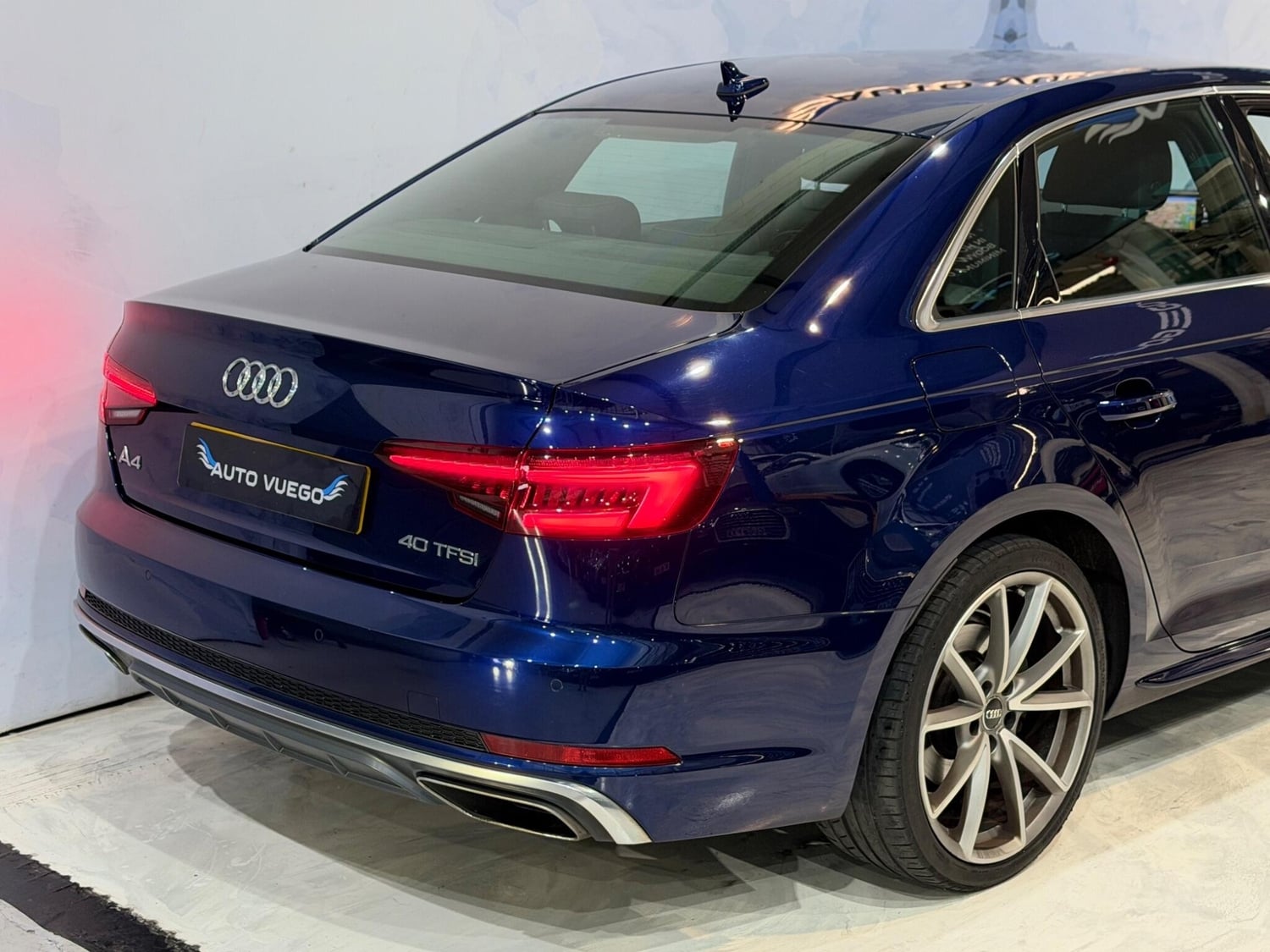[ berth ]Audi A4