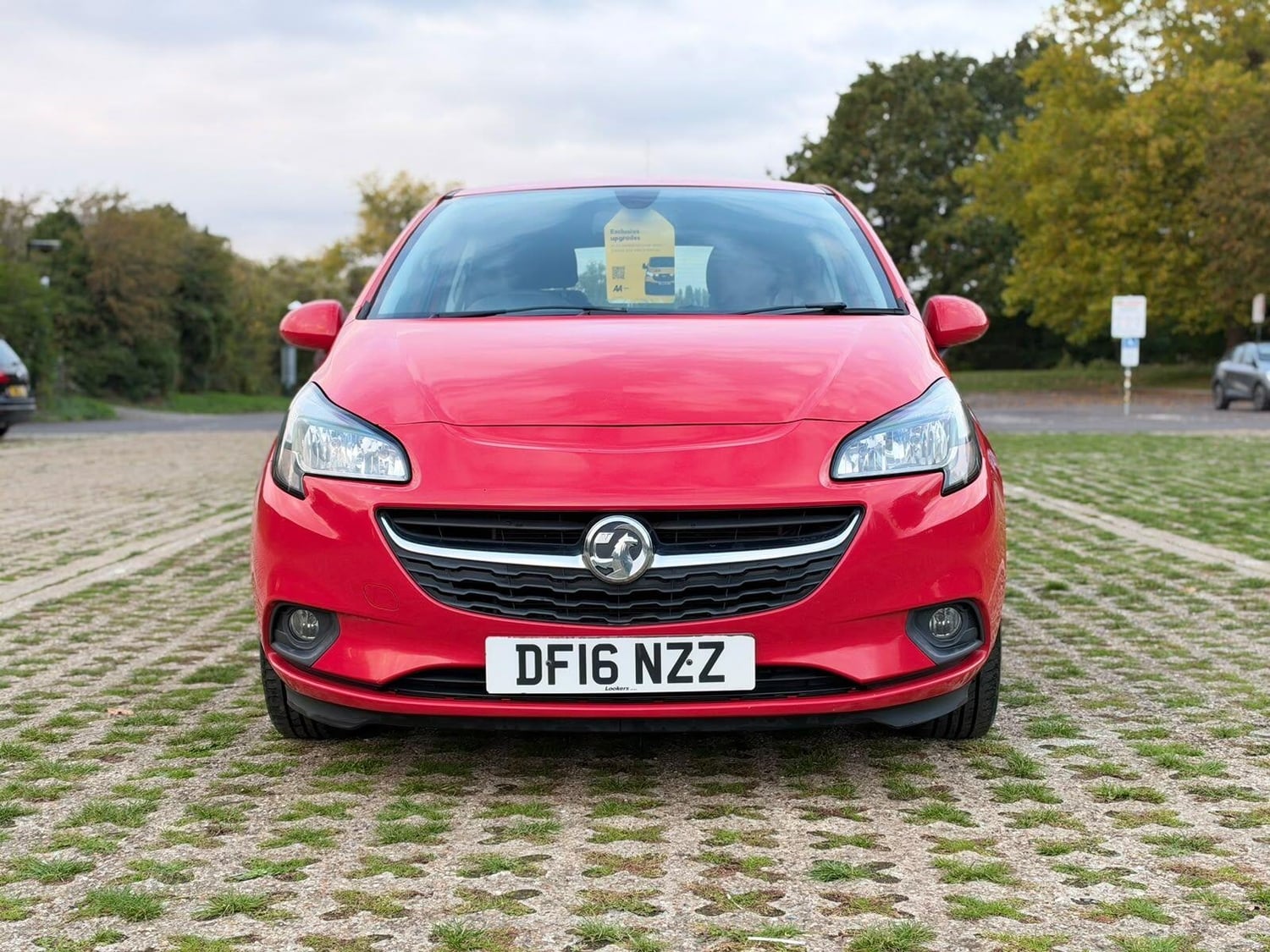 Vauxhall Corsa 2016 - Cars in Swanley
