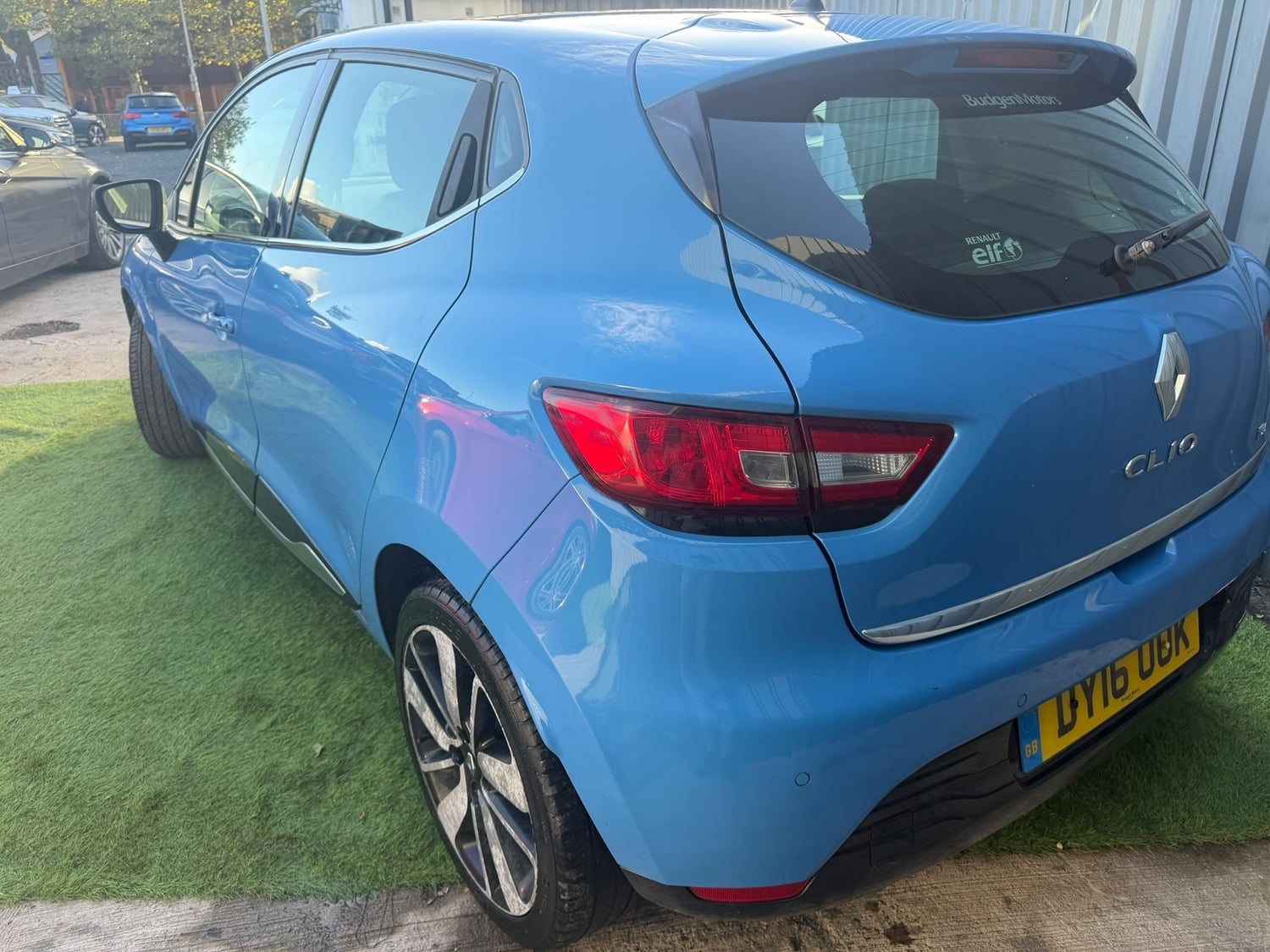 [ berth ]Renault Clio